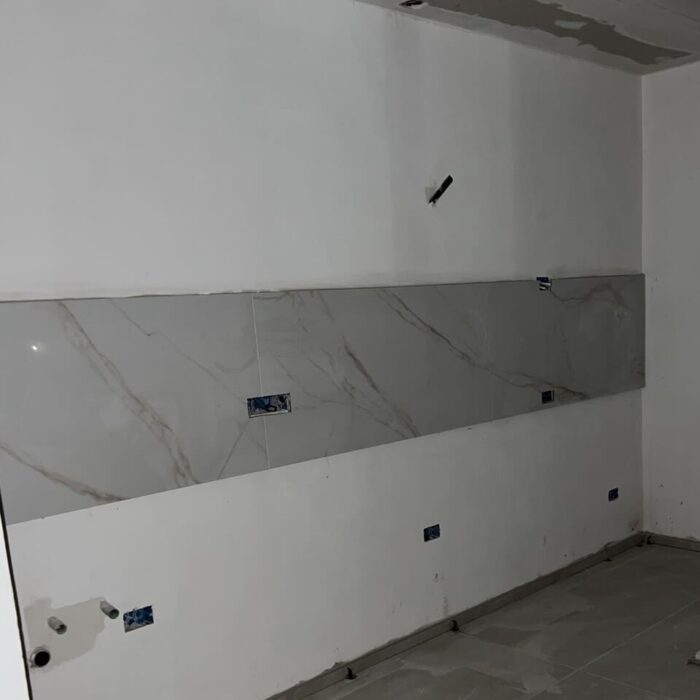 Posa rivestimenti per ristrutturazione cucina